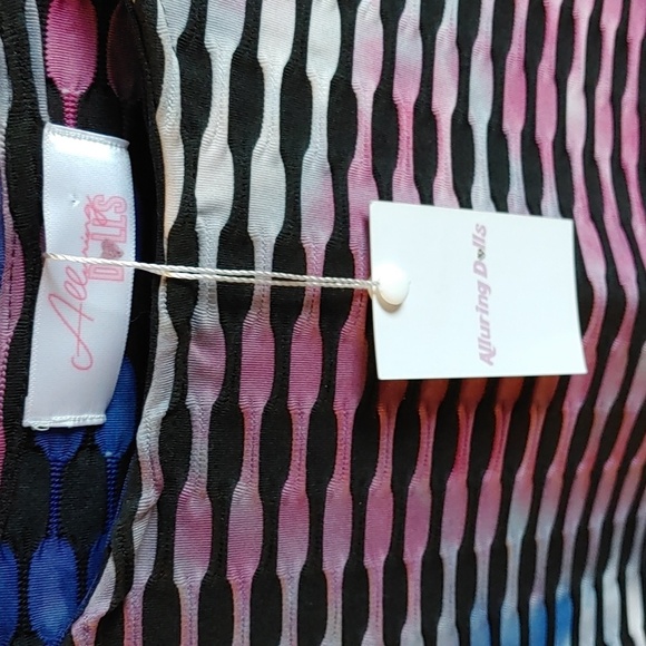 🌻NEW Alluring Dolls Colourful Body Suit - Picture 4 of 10